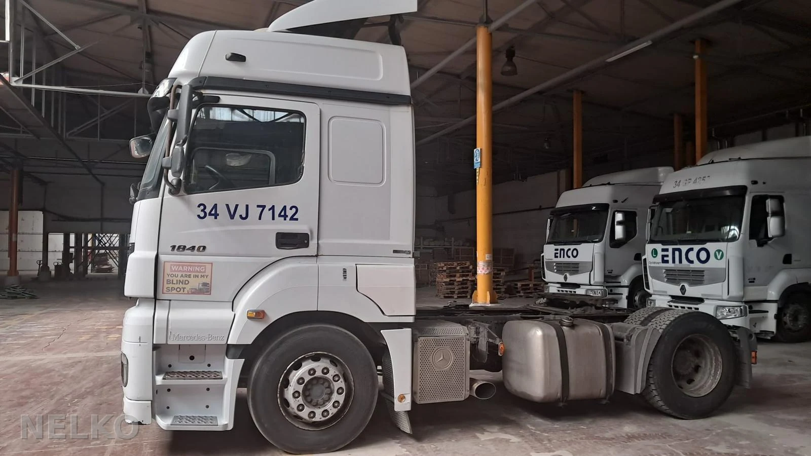 2011 MODEL AXOR 1840