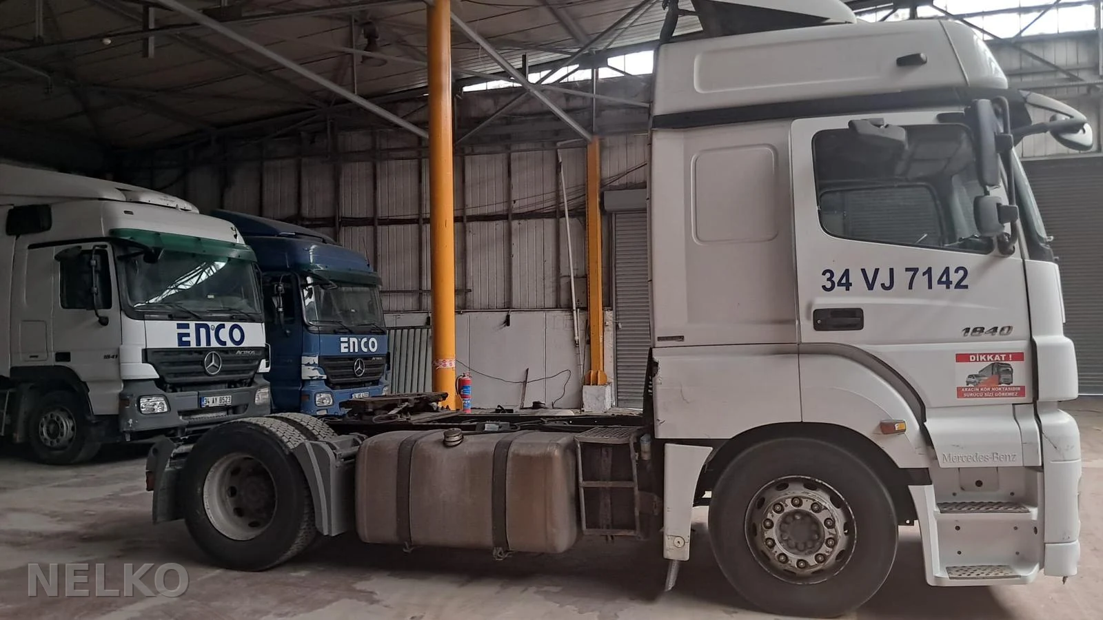 2011 MODEL AXOR 1840