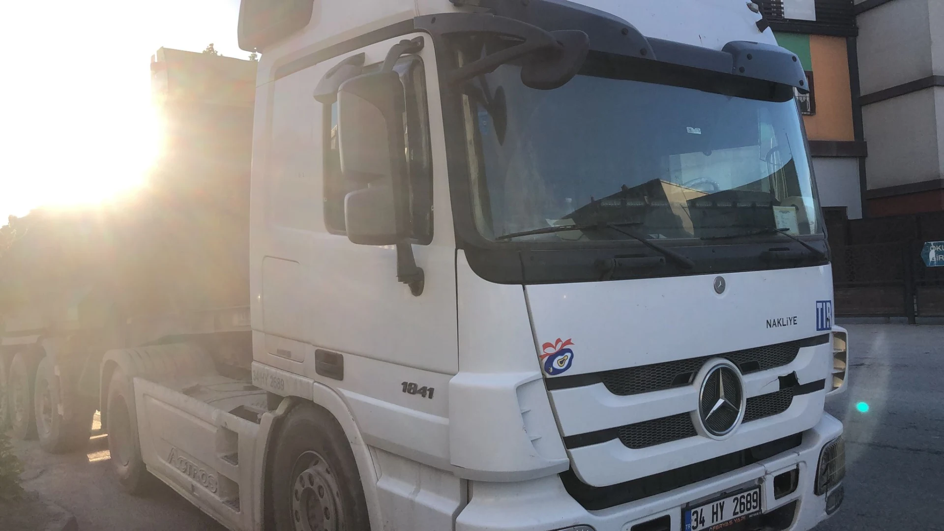 2012 MERCEDES ACTROS 1841