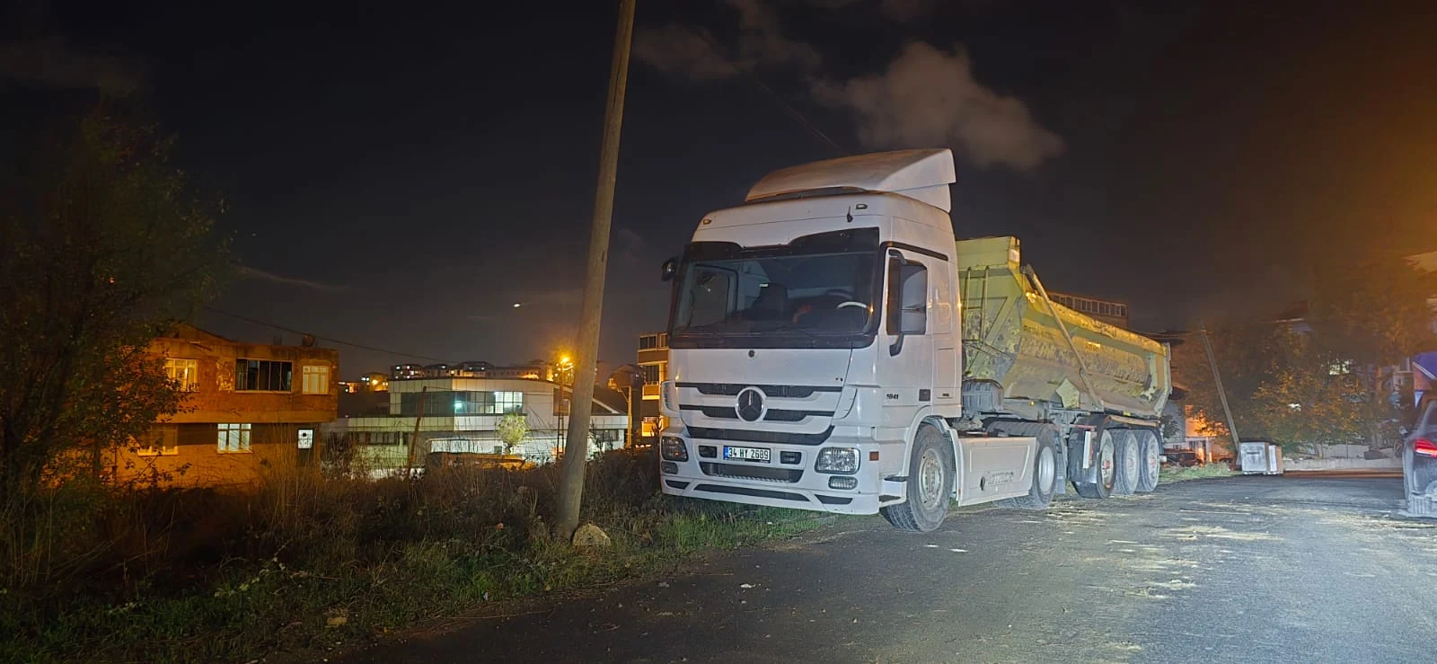 2012 MERCEDES ACTROS 1841