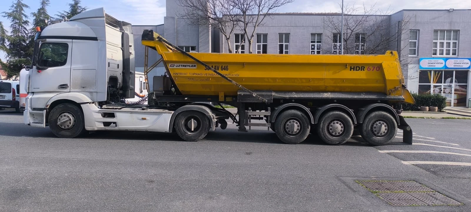 2017 MODEL ACTROS 1842